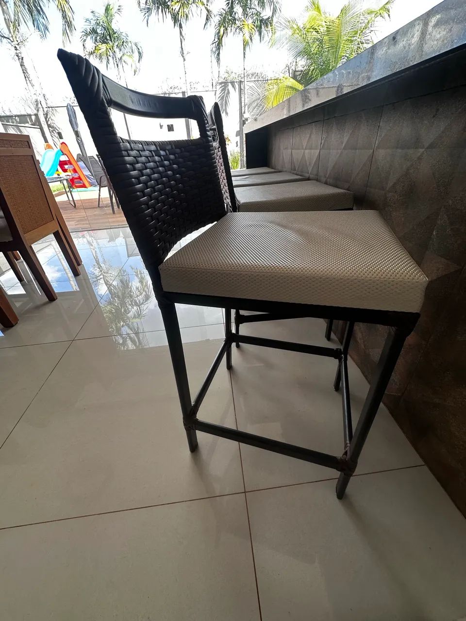 BANQUETAS PARA BALCÃO - CONJUNTO COM 4 - Foto 2