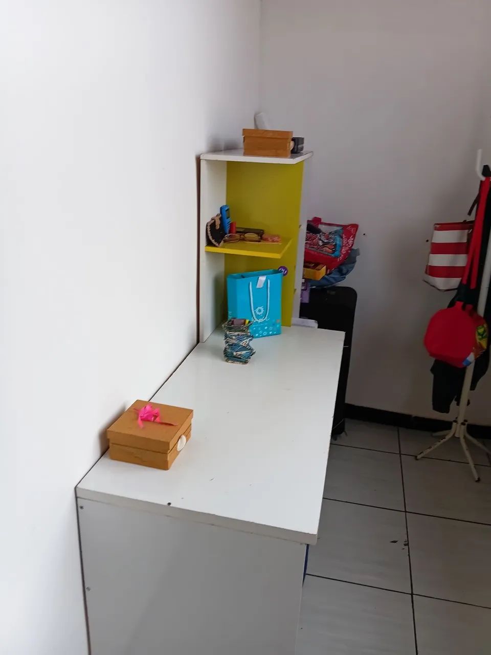 Escrivaninha para quarto ou escritório  - Foto 4