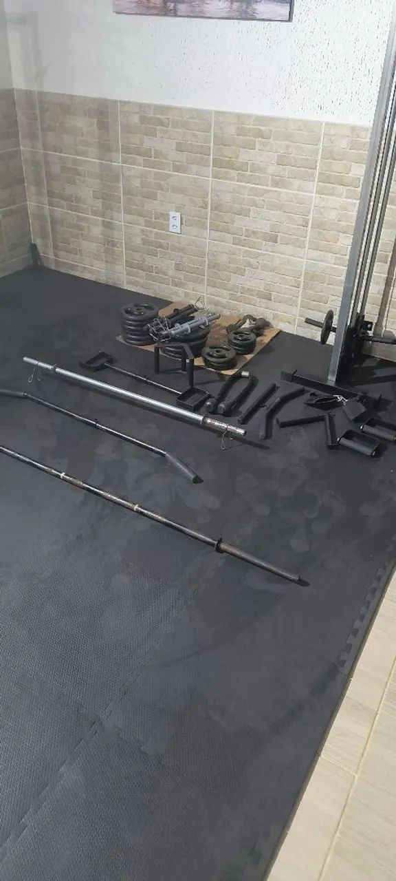 KIT ACADEMIA COMPLETO - BARRAS, ANILHAS E ACESSÓRIOS