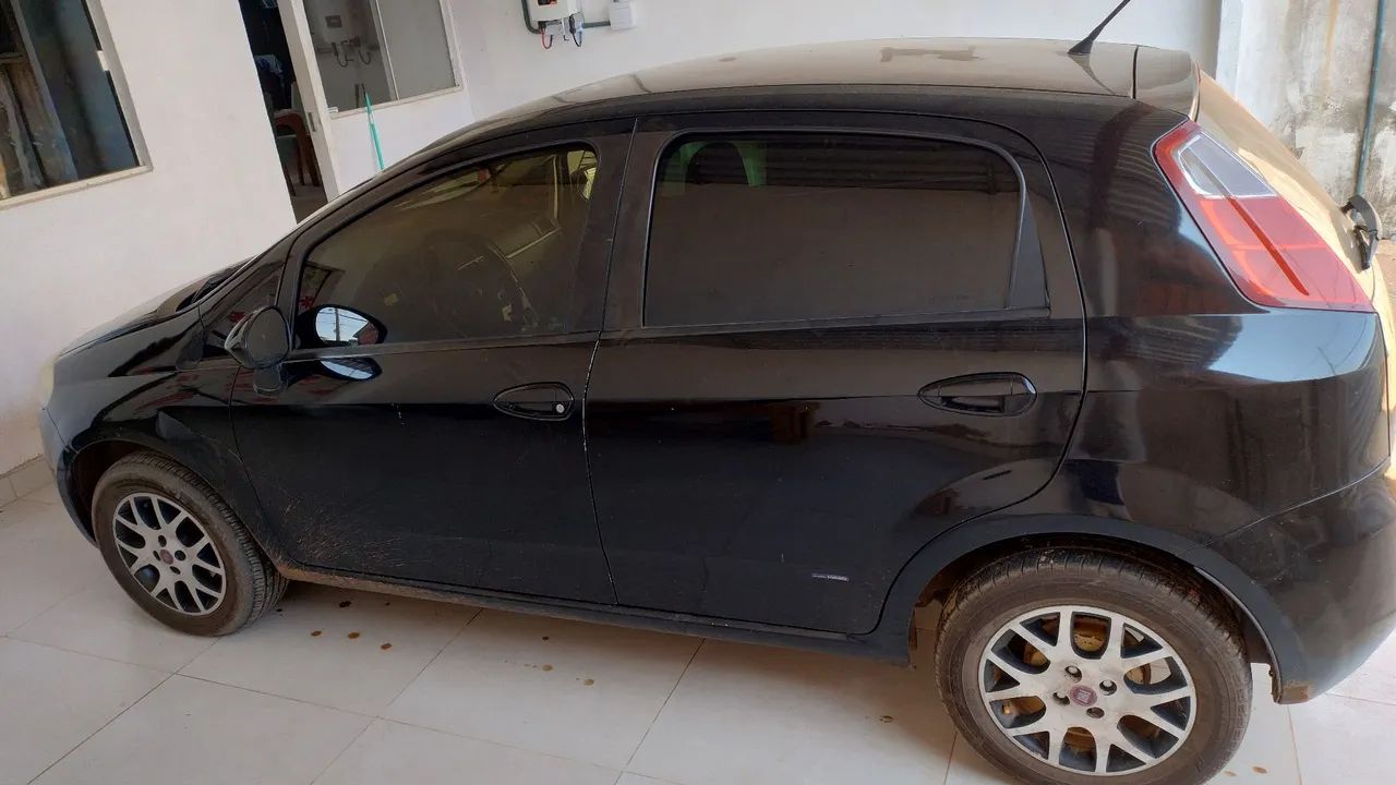 Fiat Punto ELX 1.4 Fire Flex 8V 5P 2009 - Foto 4