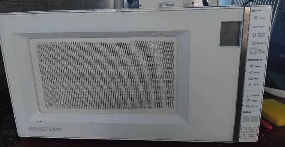 Micro-ondas para conserto.