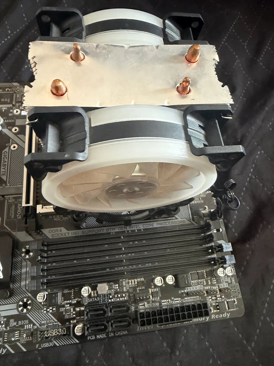 Kit placa mãe aorus +processador i5 9400f +cooler - Foto 4
