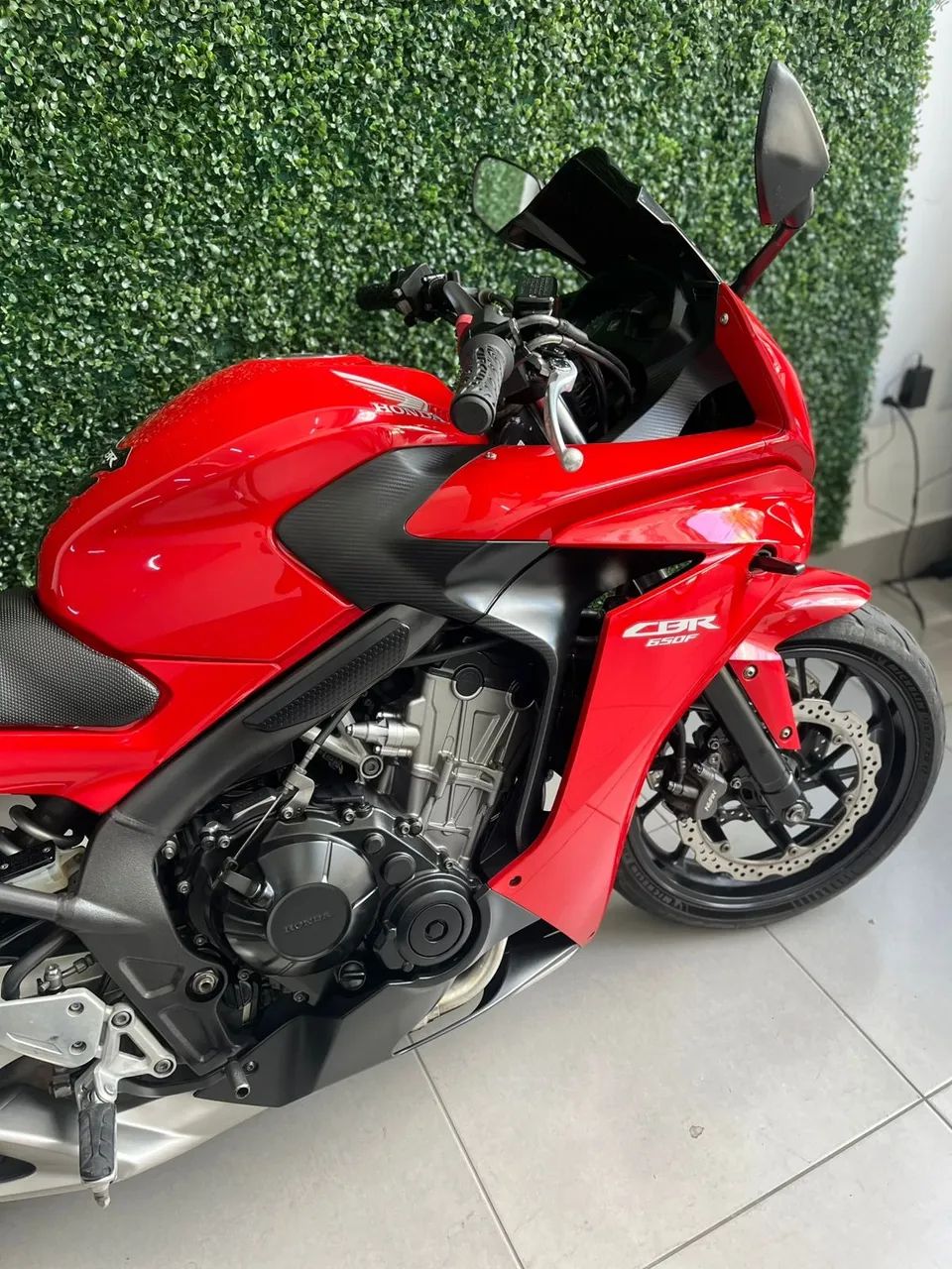 Honda CBR 650F - Foto 4