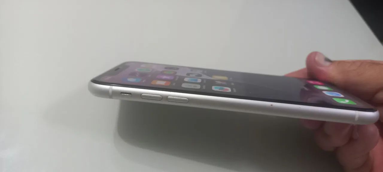 Iphone 10 XR - Foto 5