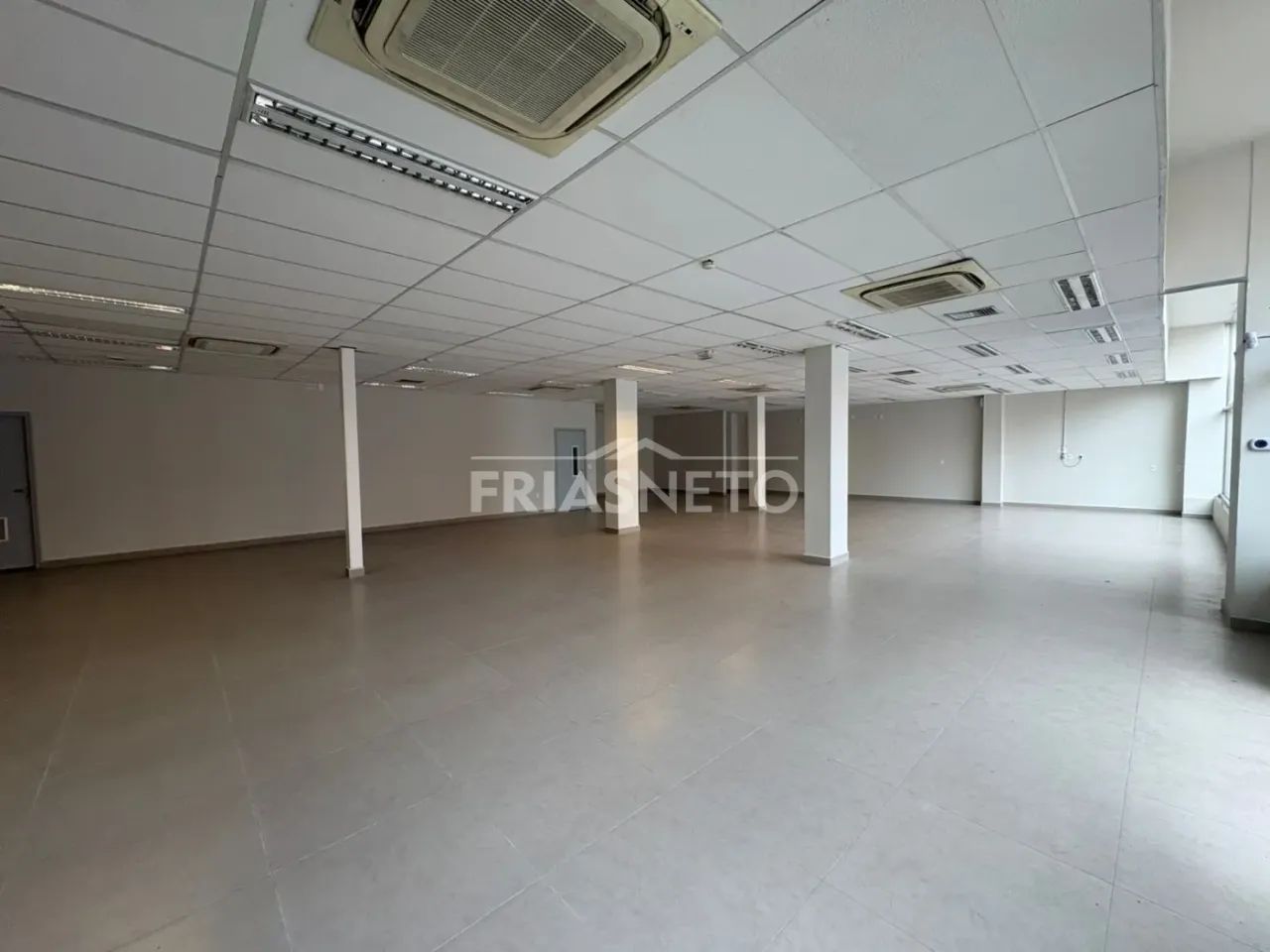 Imóvel Comercial no Centro / Rua Moraes Barros com salão de 430 m² - Foto 5