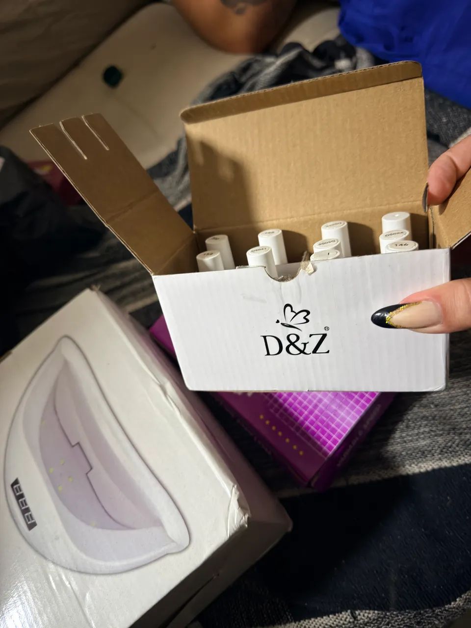 Kit cabine, lixa elétrica e 10 esmaltes em gel  - Foto 5