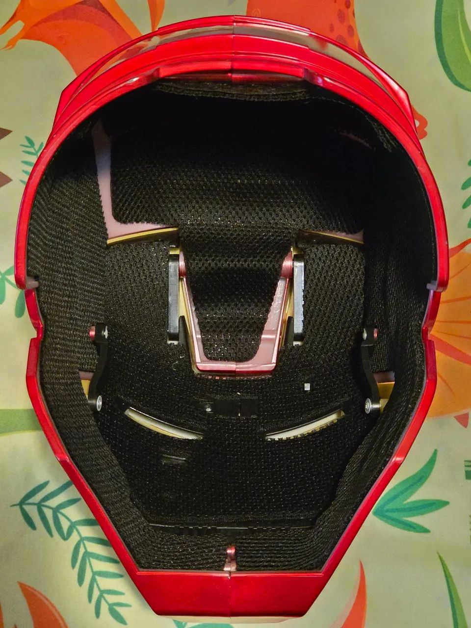 Capacete Iron Man Mk7 1:1 Que Pode Ser Aberto e Iluminado - Foto 4
