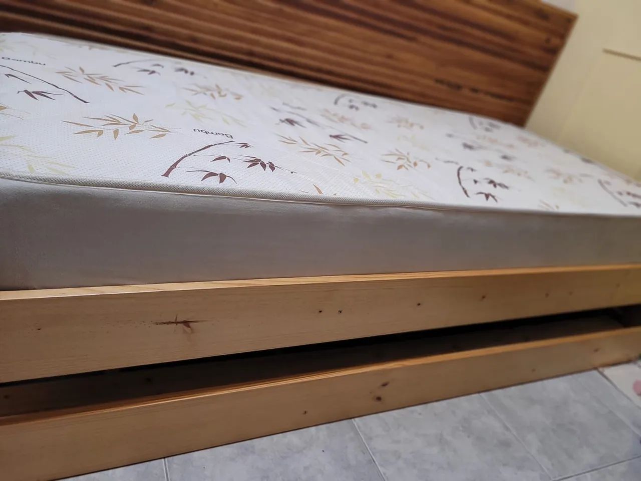 Cama de solteiro com cama em baixo nova  - Foto 2