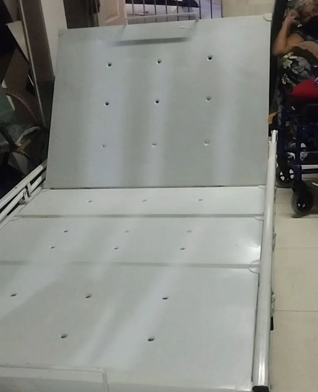 Cama hospitalar  entrego venha conferir