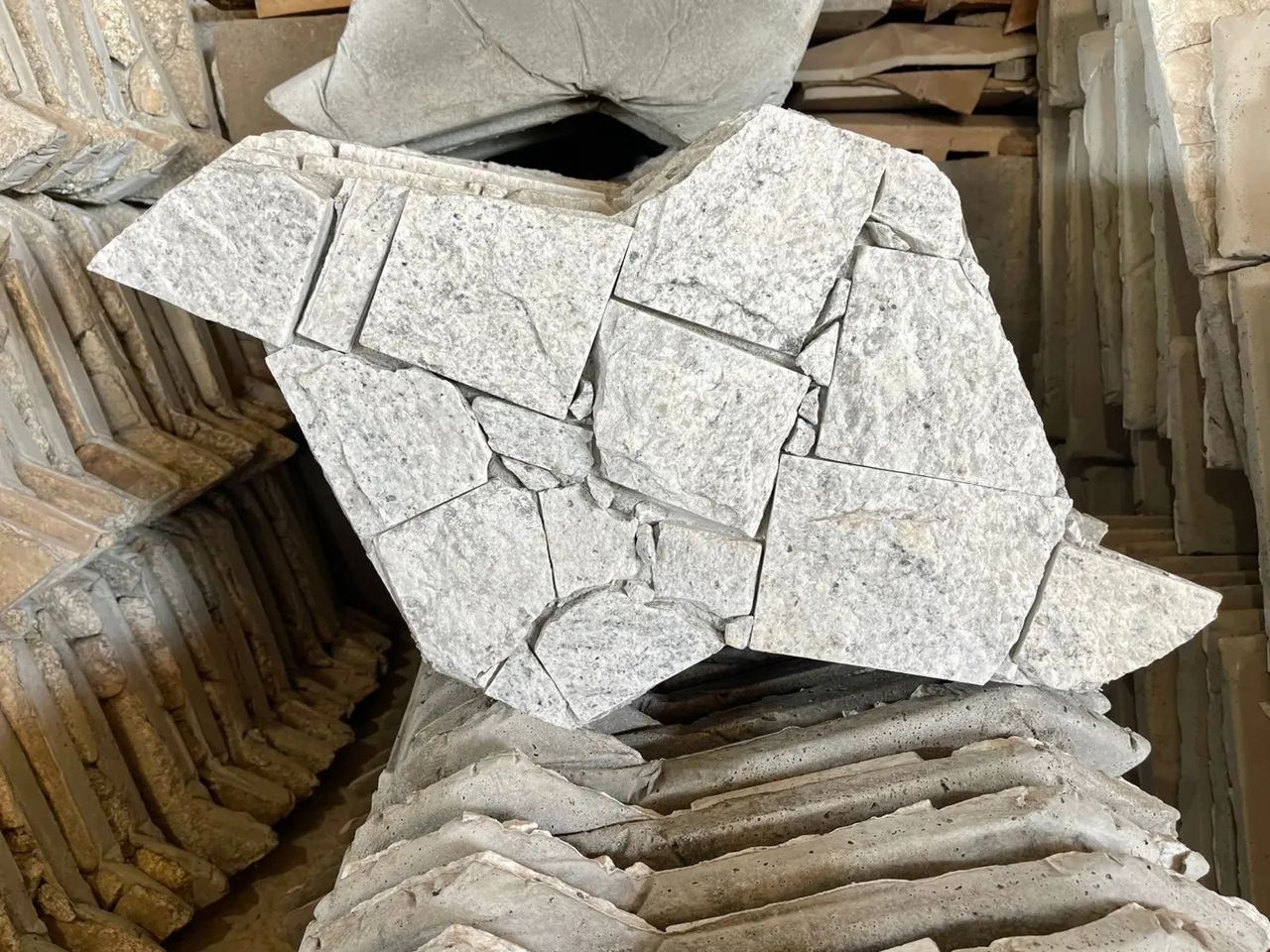 OPPORTUNITY - NATURAL STONE (SAME BATCH)428514025722368002