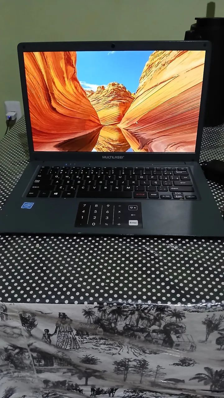 Notebook Legacy  funcionando perfeitamente
