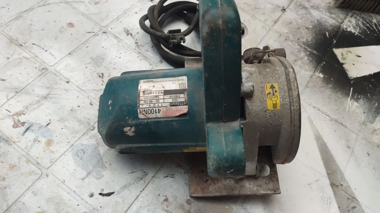 Máquina Makita para cortar pisos  - Foto 2