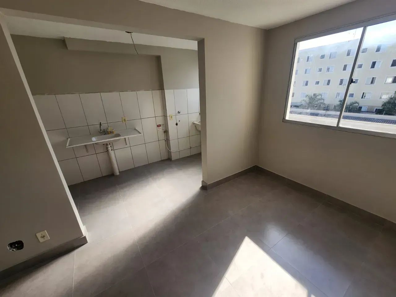 VENDO LINDO APTO, RECEM REFORMADO, EXCELENTE PREÇO - Foto 4