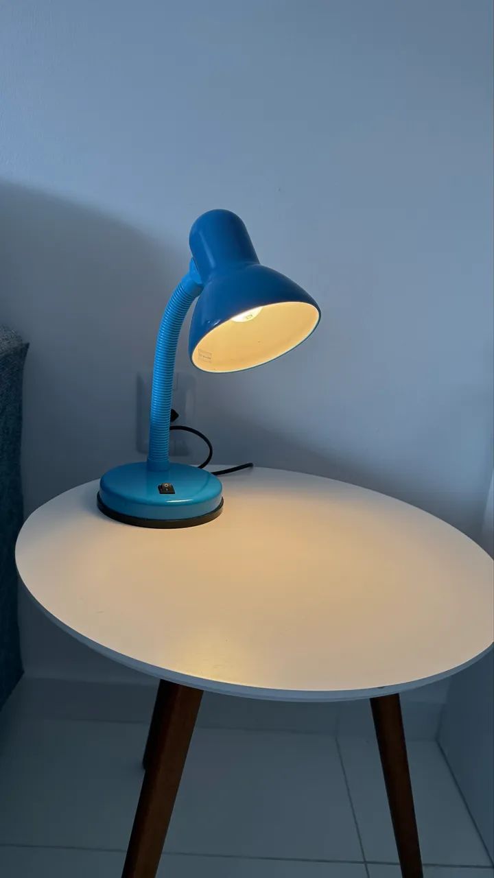 Luminária de mesa Tok Stok 