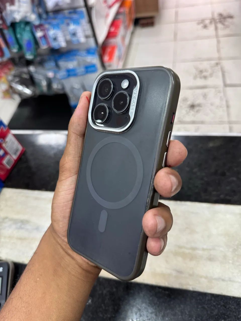 IPHONE 15 PRO - Foto 3
