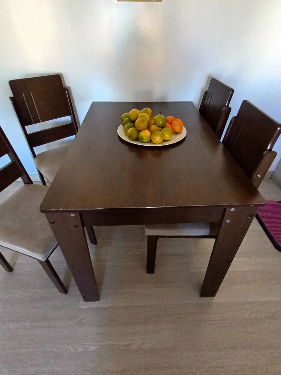 Mesa com 4 cadeiras  - Foto 3