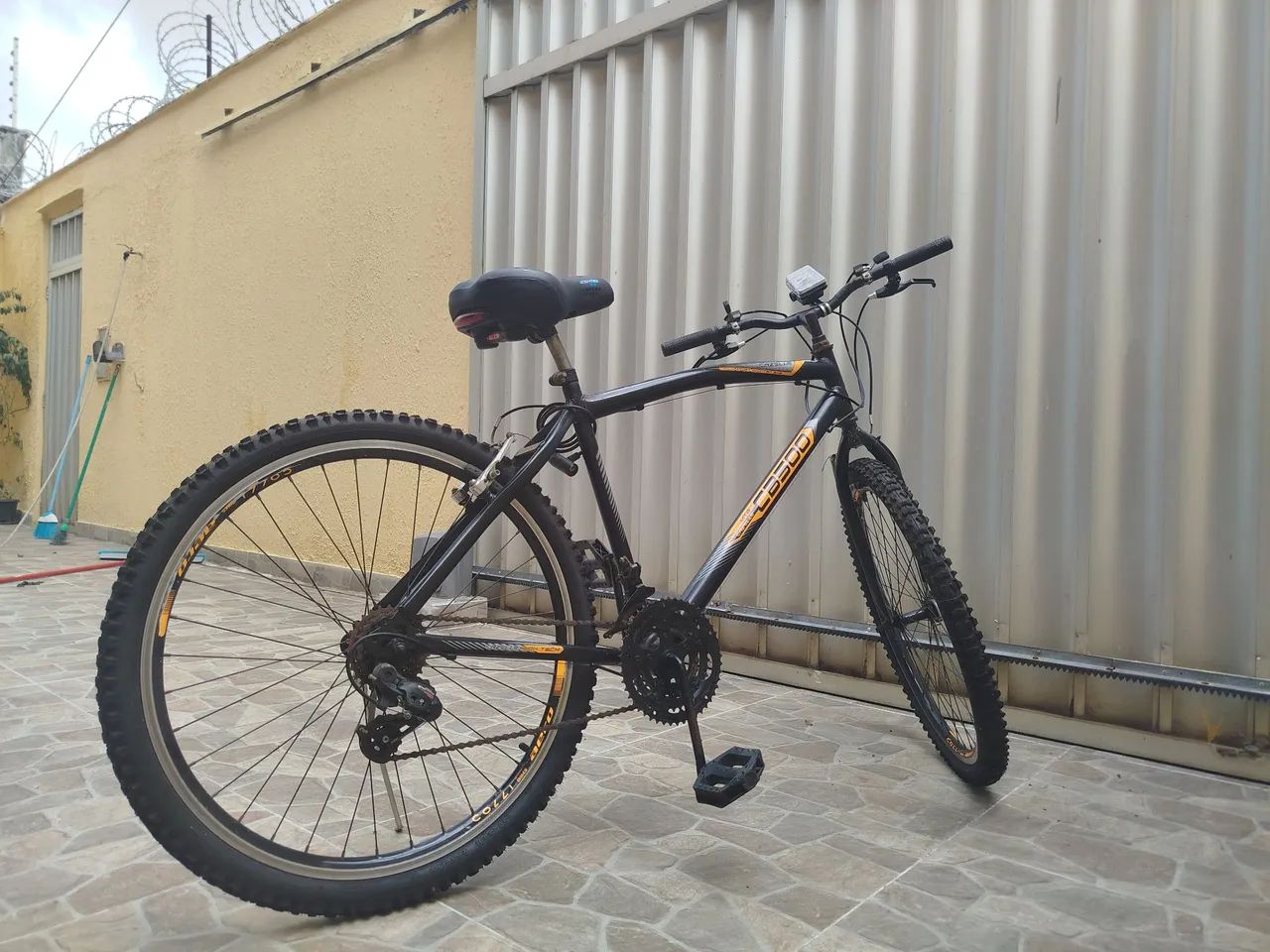 Vendo bicicleta semi nova  - Foto 4