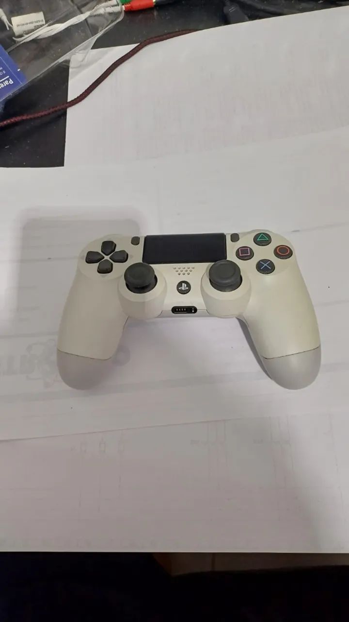 Controles e três jogos para ps4 - Foto 5