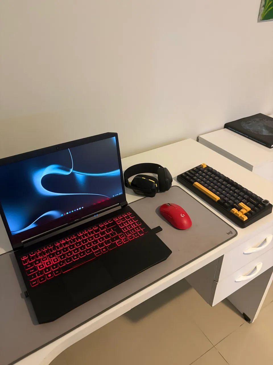 Notebook gamer Acer nitro 5 + Periféricos 