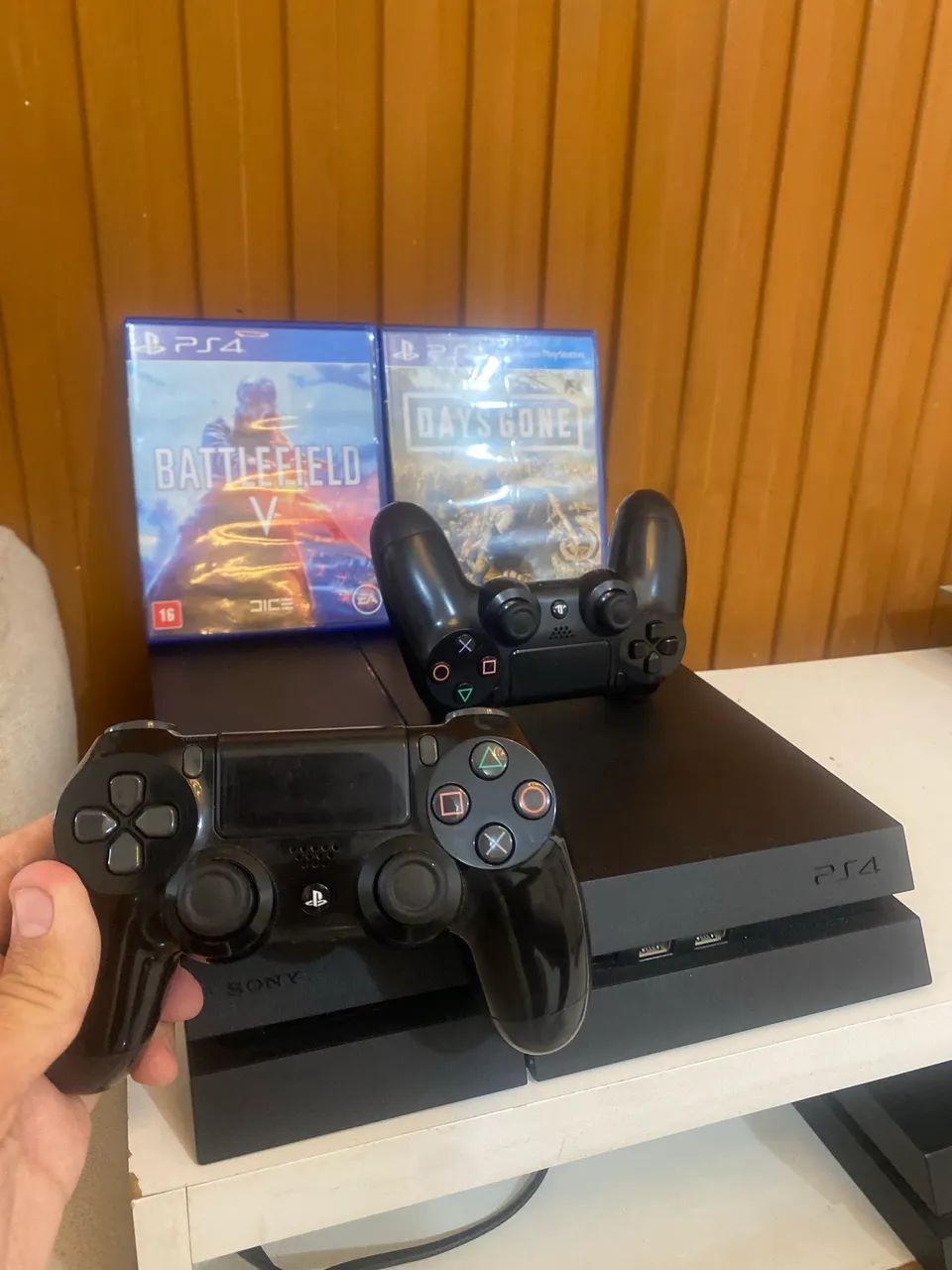 PS4 2 CONTROLES ORIGINAIS ACEITO CARTÃO 