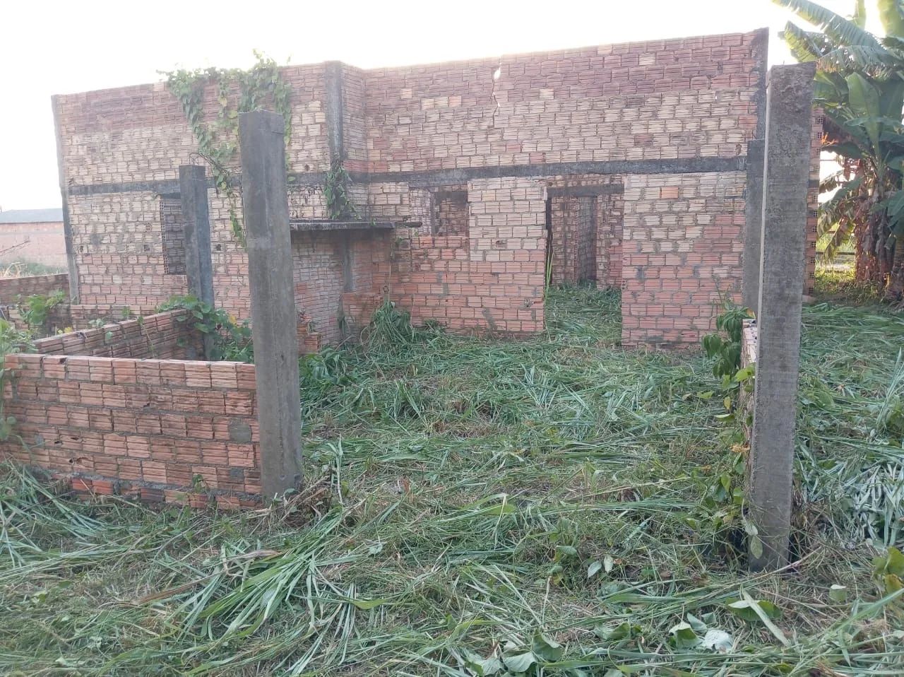 Casa com sobrado e ponto comercial  - Foto 5