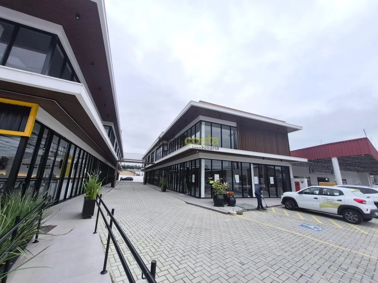 Sala Comercial para Locação em Aririu, Palhoça - 62m²