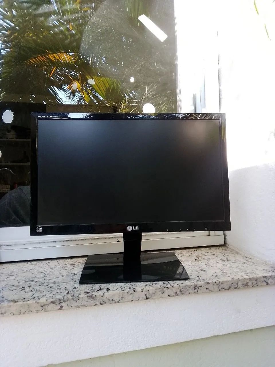 2 Monitores LG 17 e 19 polegadas  - Foto 3