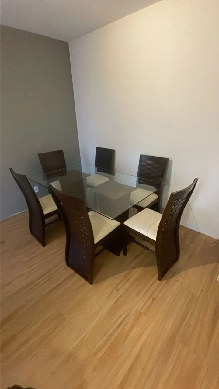 MESA DE JANTAR  - 6 LUGARES