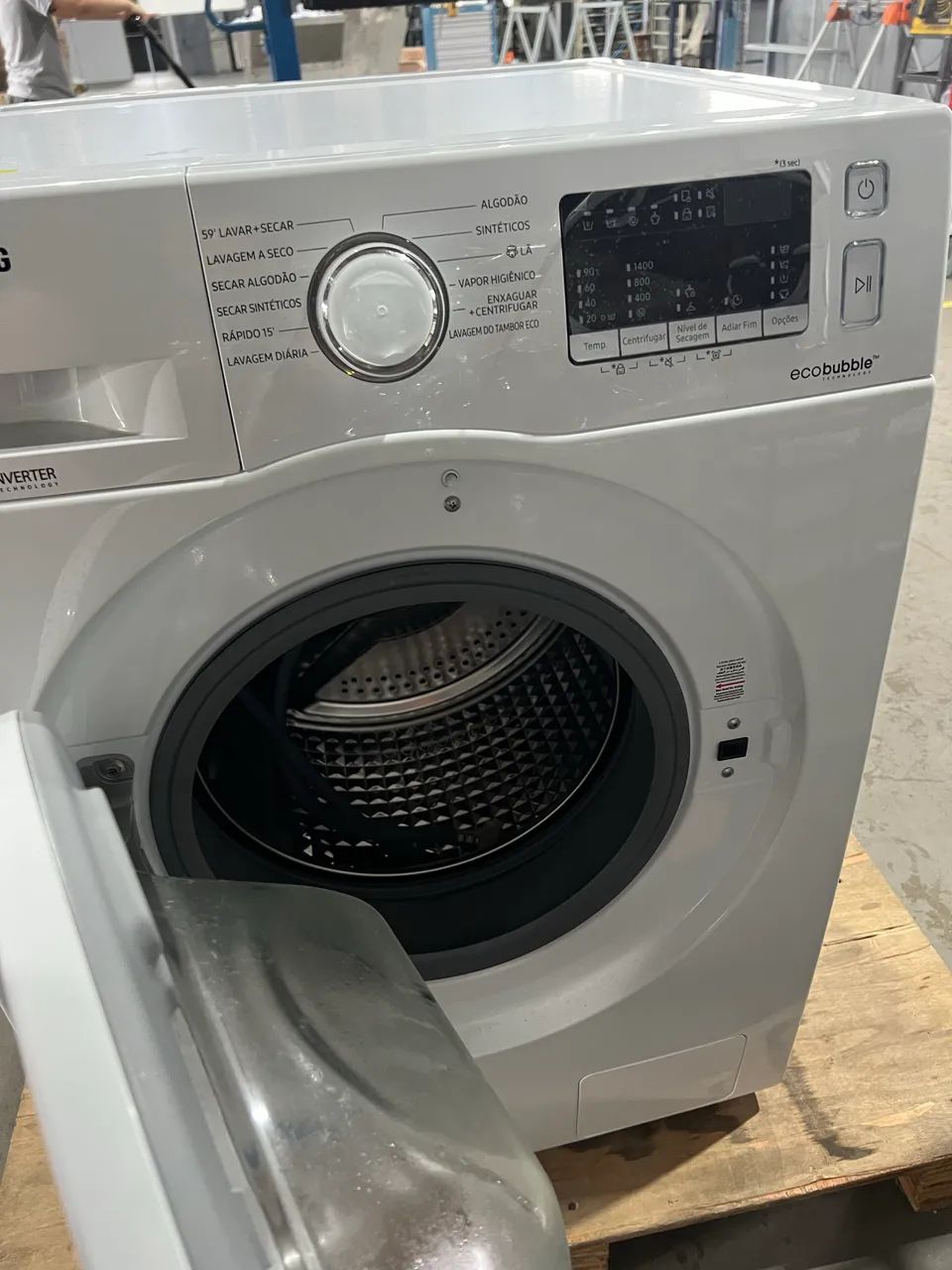 Máquina lava e seca 