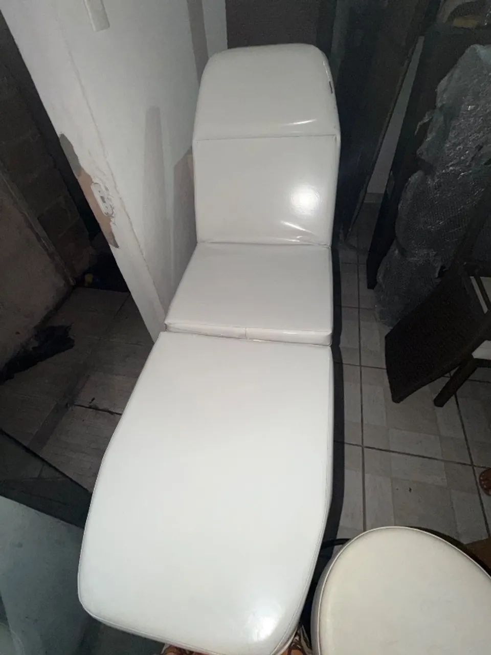 Maca de estetica dobravel semi nova