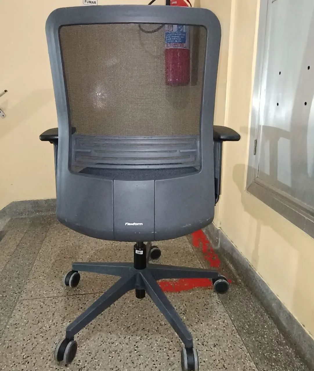 FLEXFORM OFFICE CHAIR