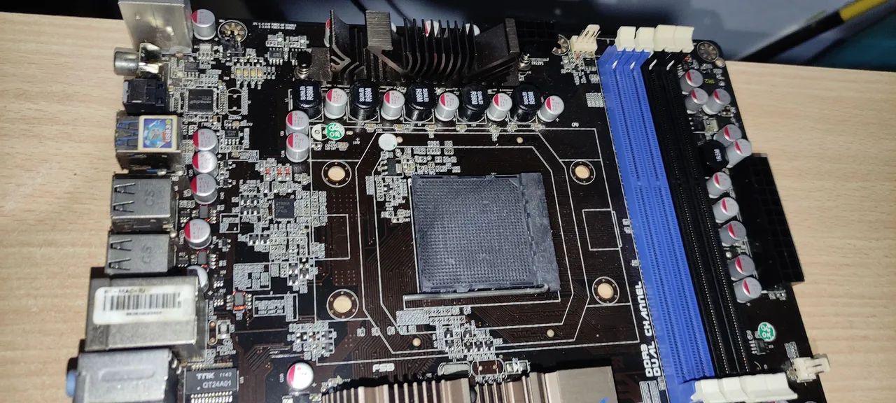 Placa mãe Wise case Ha18pl-990x am3+, fx - Foto 4