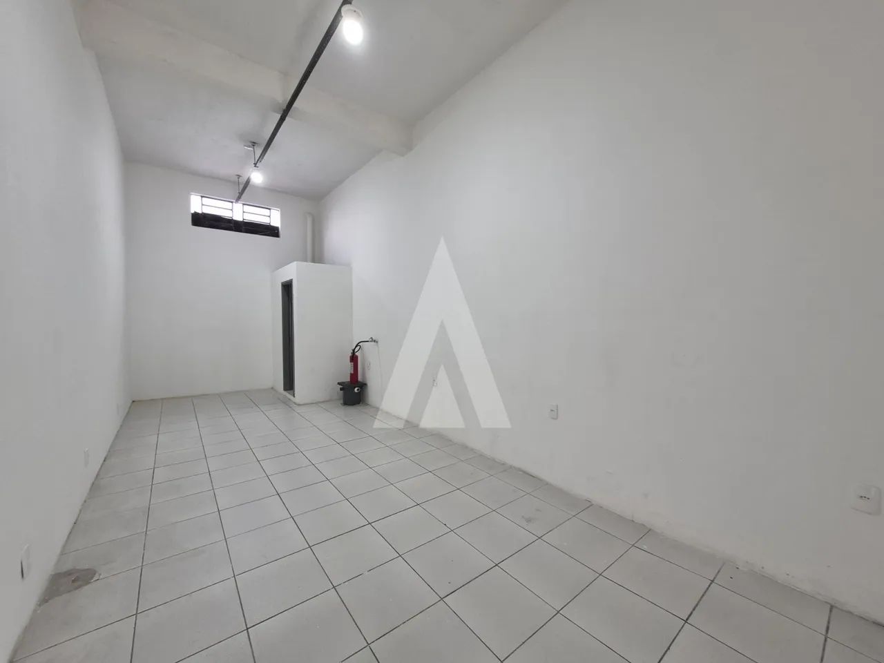 Sala comercial de 37,95 m² no Centro de Joinville. - Foto 4
