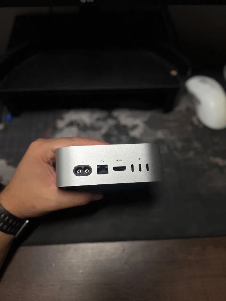 Mac Mini Chip M4 256GB 16gb Ram (Excelente Estado) - Computadores