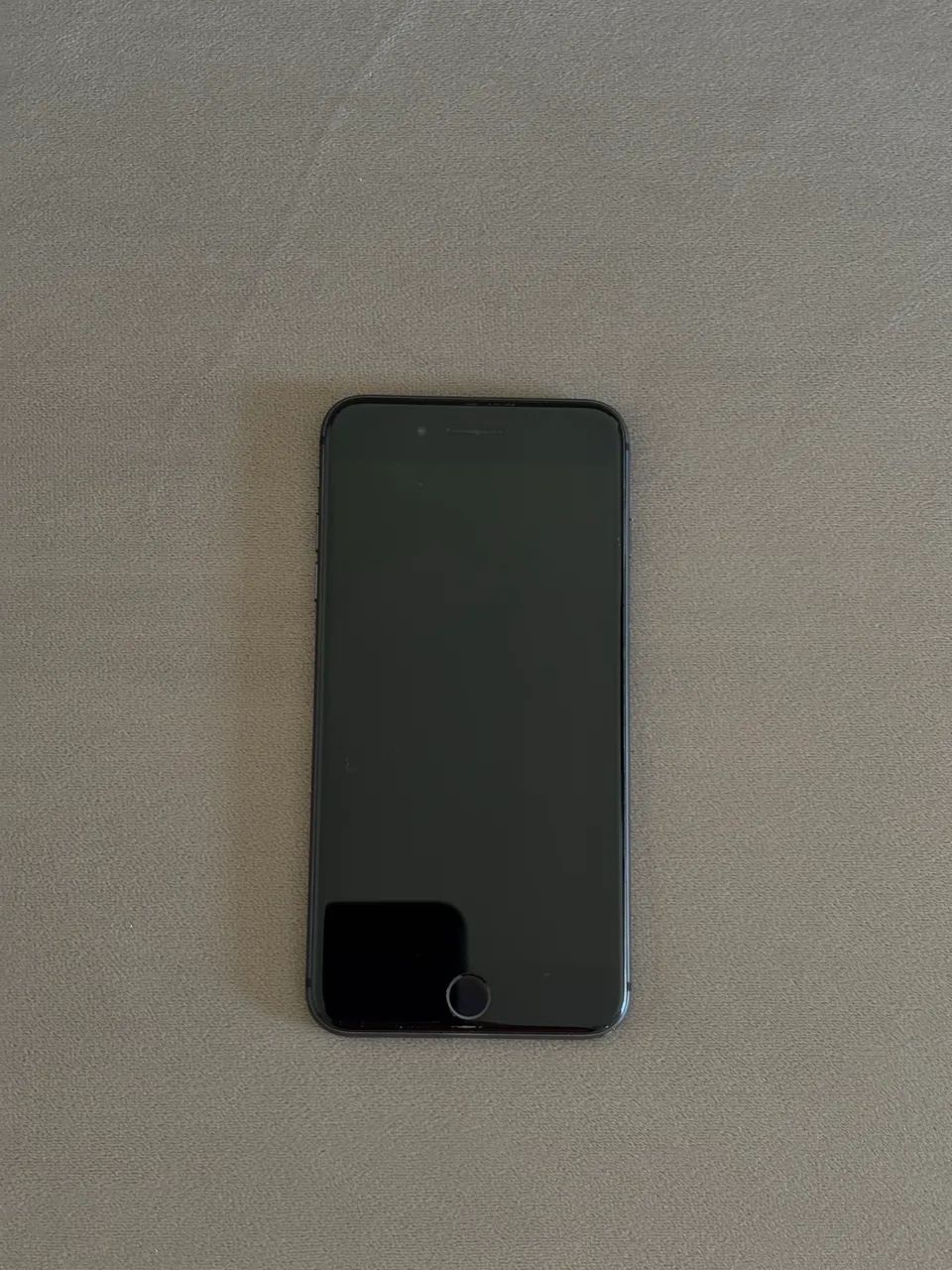 iPhone 8 Plus 
