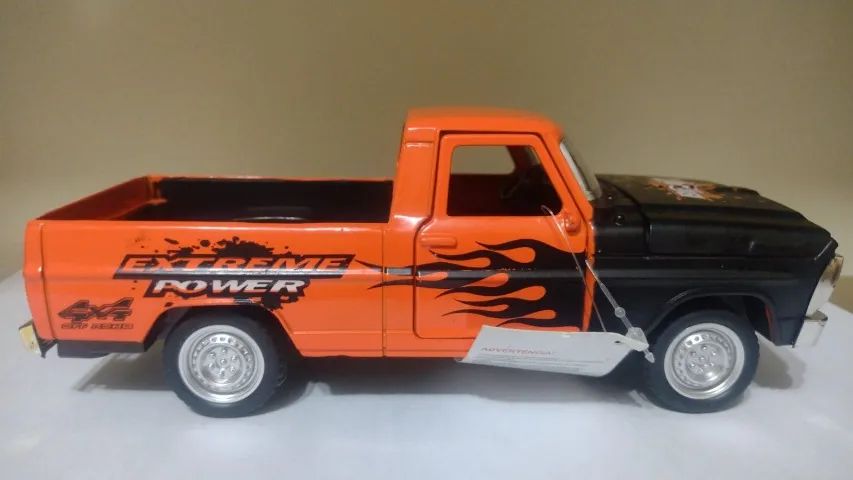 Pick-UP 1\24 - Foto 3