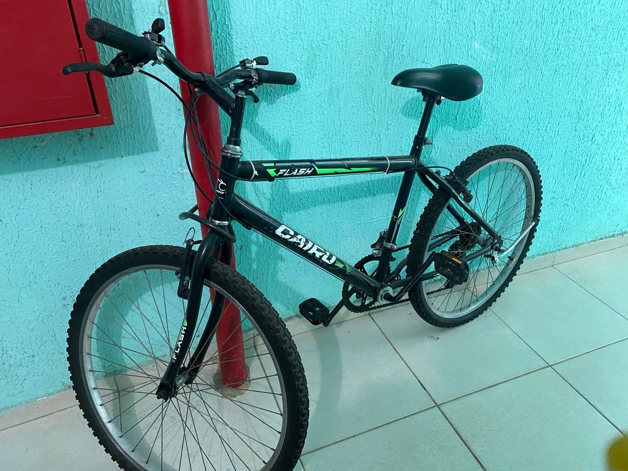 Bicicleta esportiva básica