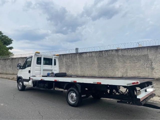 Iveco 35s14 com Plataforma Guincho 2018 - Foto 5