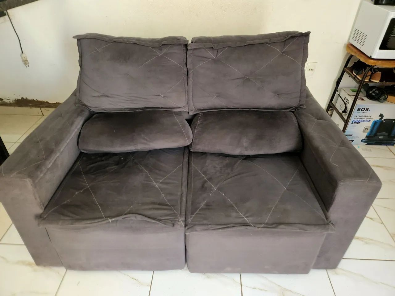 Sofá retrátil dois lugares - Foto 3