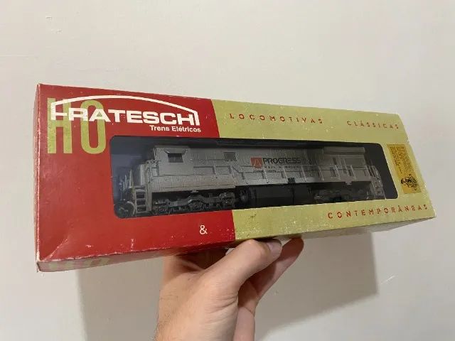 Locomotiva Frateschi GE C30-7 Progress Rail 7063 - Escala HO (Analógica) - Foto 6