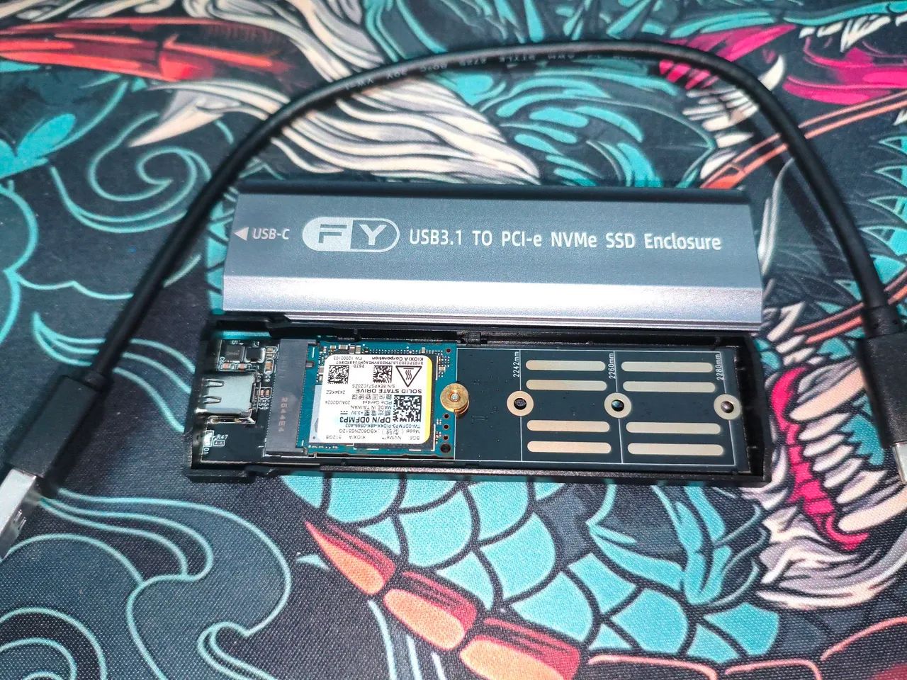 SSD de 500G com case para uso externo 
