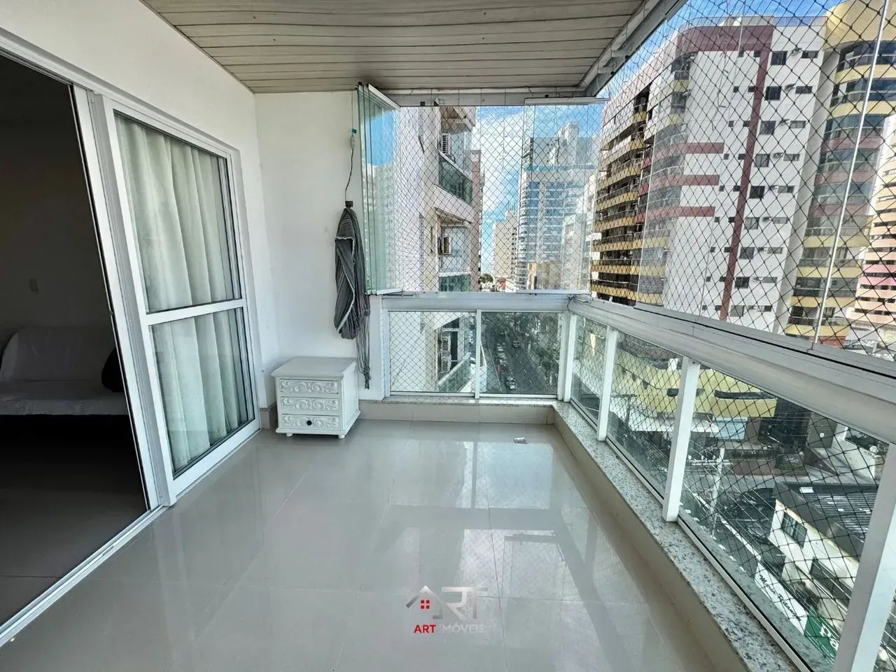 APS- Excelente apto com 2 quartos, varanda ampla em Itapuã - Vila Velha - ES - Foto 2