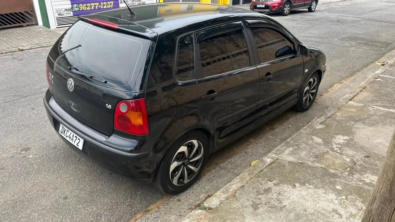 Volkswagen Polo Polo 1.6 Mi/ S.Ouro 1.6Mi 101cv 8V 5p 2004