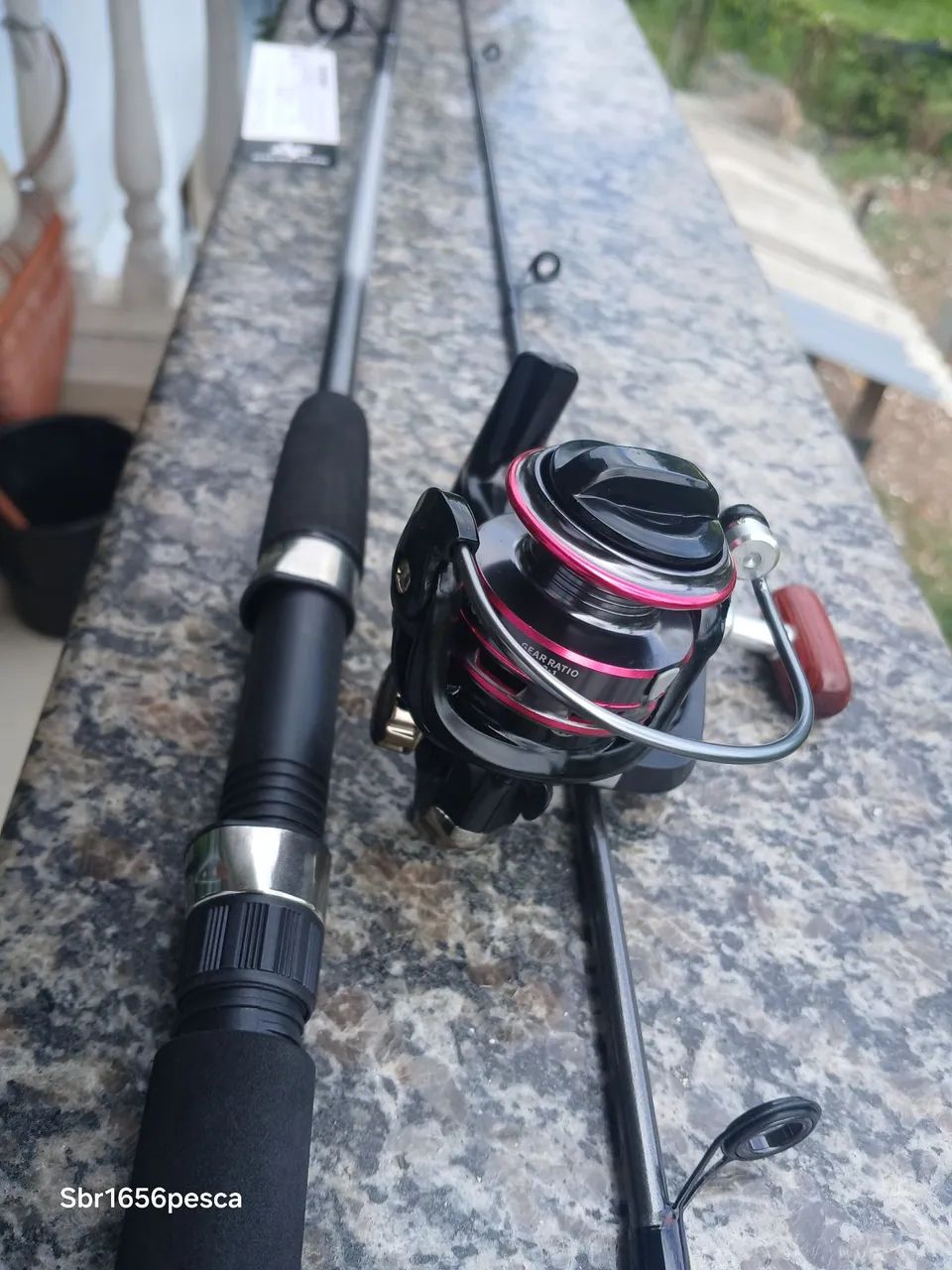 Vara de pesca com molinete  - Foto 4