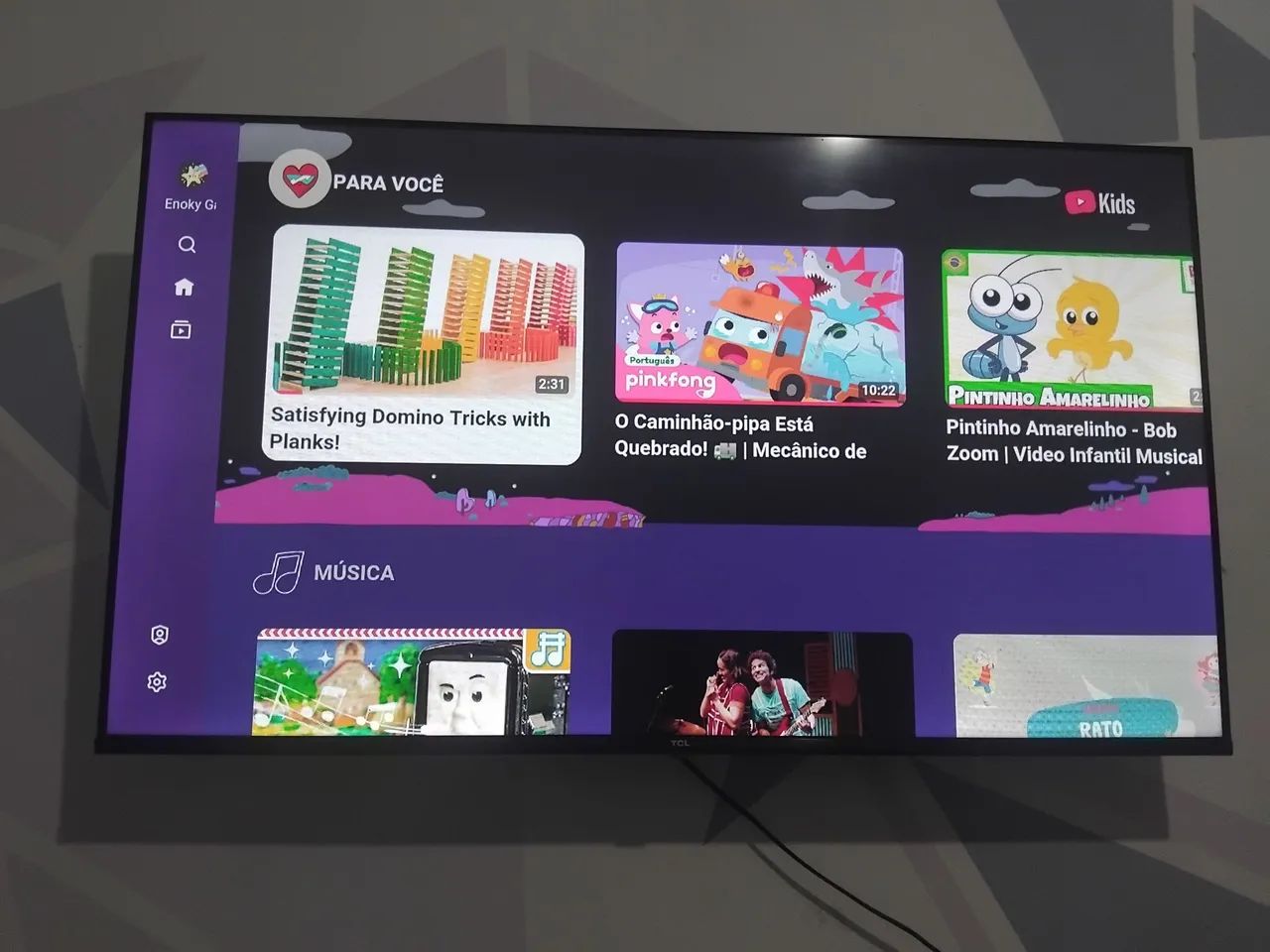Tv smart 43 polegadas TCL 6 meses de uso  - Foto 4