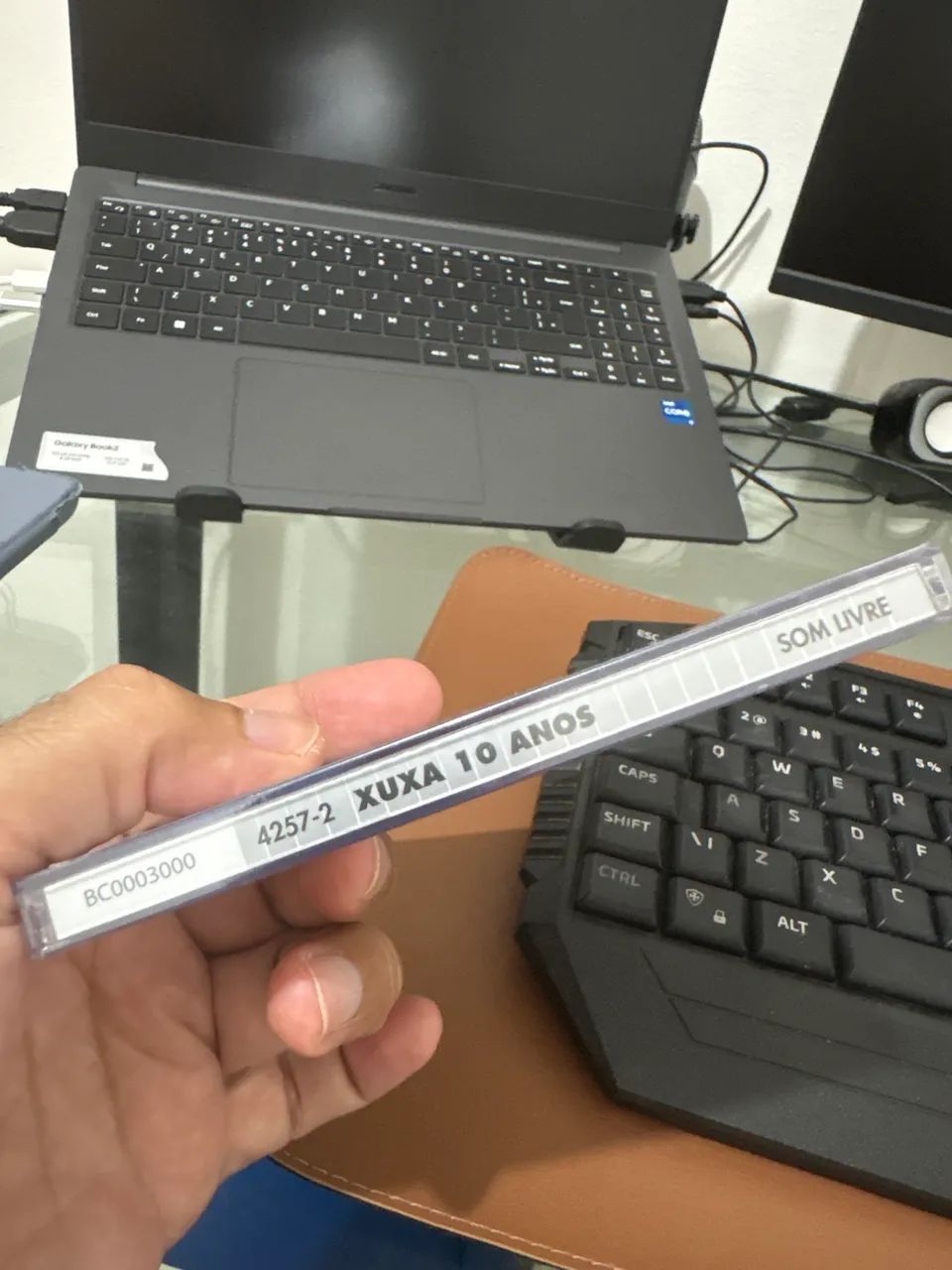XUXA 10 ANOS - Original LACRADO - Foto 4