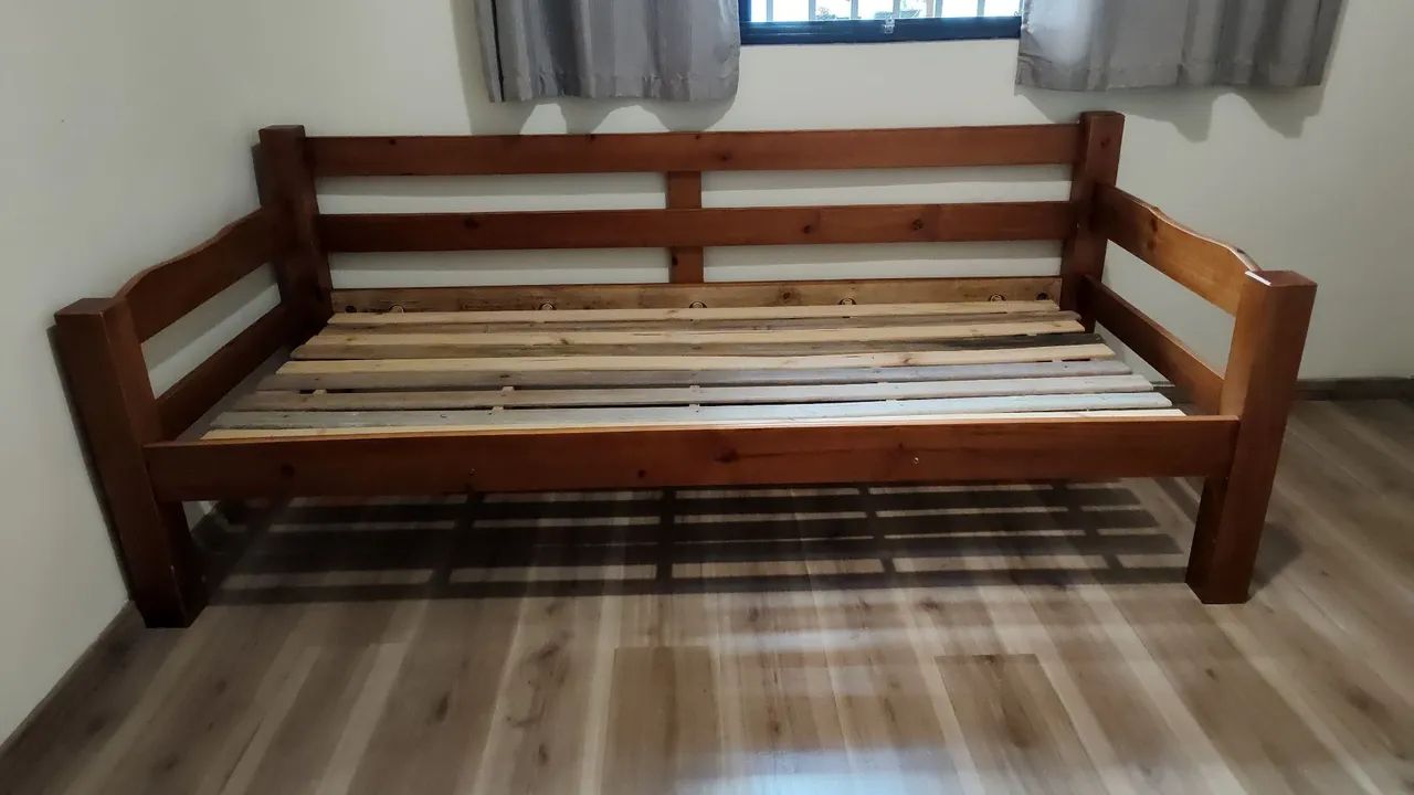 Bicama de Madeira Maciça com Cama Auxiliar - Muito Resistente - Foto 3
