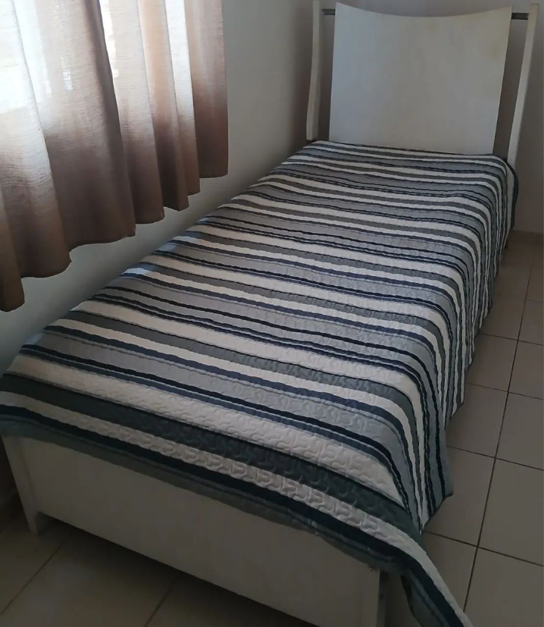 Cama solteiro sofá 