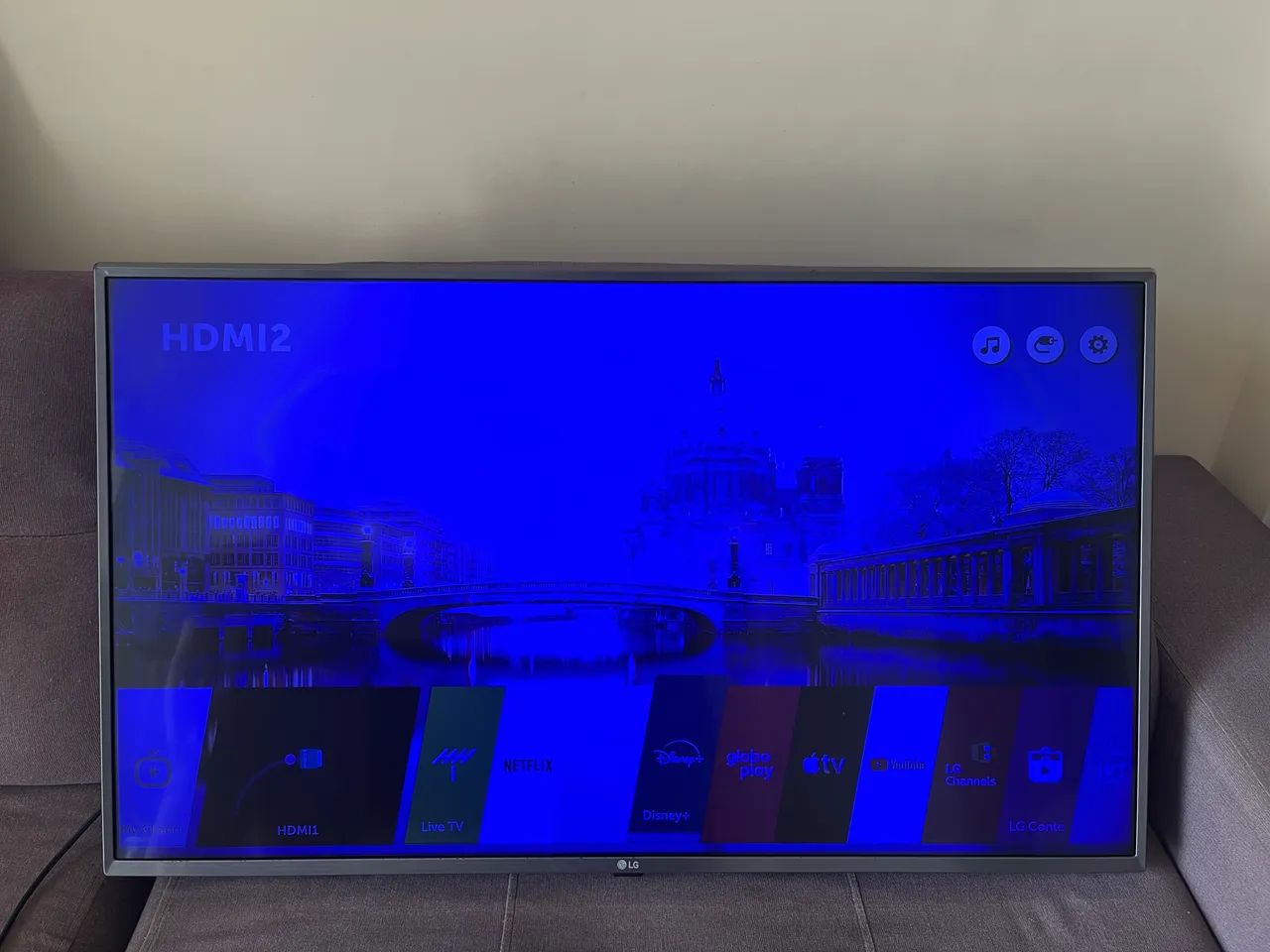 Televisão LG 43 polegadas - Foto 2