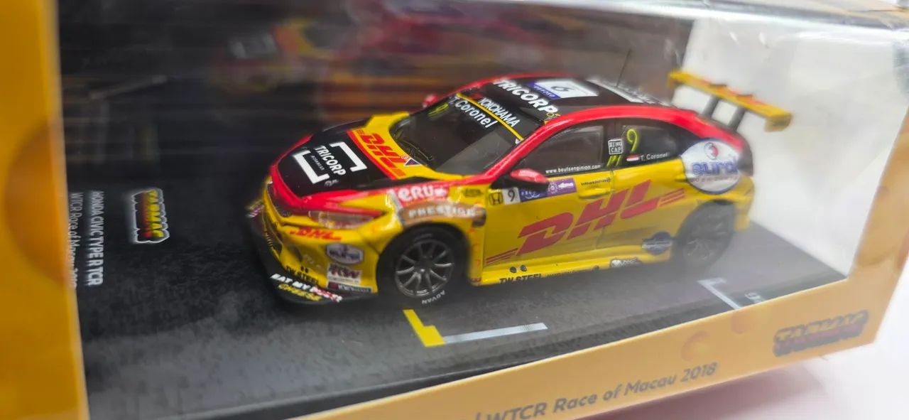 Tarmac Works Honda Civic Type R TCR  - Foto 3